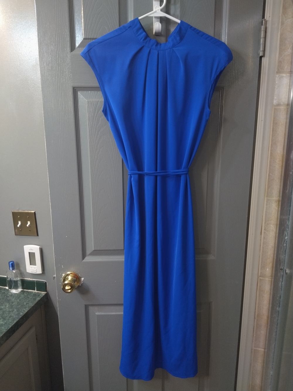 *NWOT* Women's Cobalt blue sleeveless shift dress By SHEIN